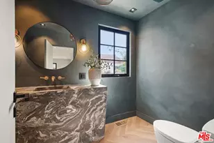 180 S Vista St, Los Angeles, CA 90036 - Photo 19