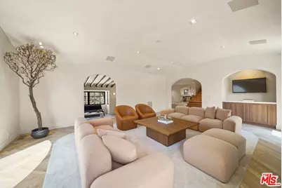 180 S Vista St, Los Angeles, CA 90036 - Photo 5