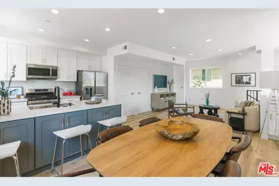 14651 W Sara Ln, Panorama City, CA 91402 - Photo 9