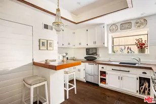 1647 N Beverly Glen Blvd, Los Angeles, CA 90077 - Photo 15