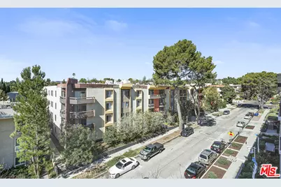 540 Kelton Ave #306, Los Angeles, CA 90024 - Photo 15