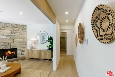8915 Odessa Ave, North Hills, CA 91343 - Photo 19
