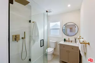 8915 Odessa Ave, North Hills, CA 91343 - Photo 33