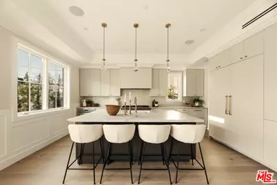 2432 22nd St, Santa Monica, CA 90405 - Photo 9