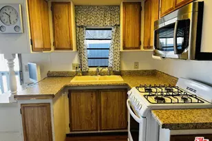 69333 E Palm Canyon Dr, Cathedral City, CA 92234 - Photo 7