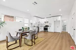 1320 W 51st Pl, Los Angeles, CA 90037 - Photo 7