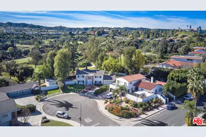4221 Jubilo Dr, Tarzana, CA 91356 - Photo 21