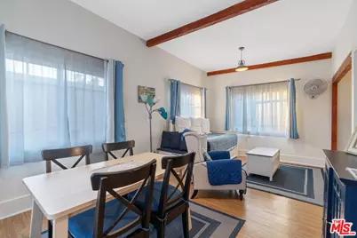 41 Vicente Ter, Santa Monica, CA 90401 - Photo 33