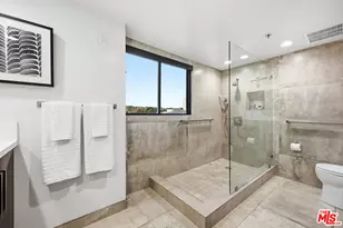 10660 Wilshire Blvd, Los Angeles, CA 90024 - Photo 41