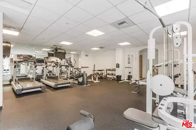 11847 Gorham Ave #410, Los Angeles, CA 90049 - Photo 19