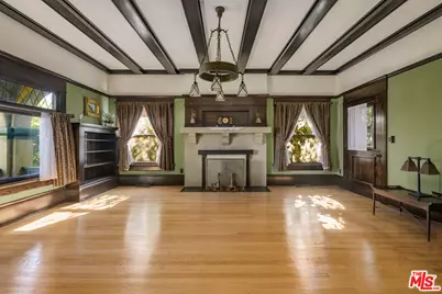 1049 Elden Ave, Los Angeles, CA 90006 - Photo 11