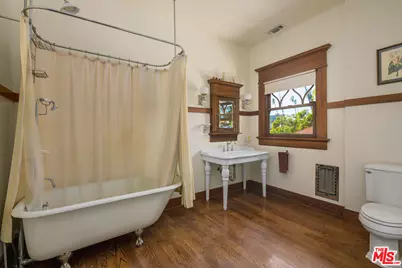 1049 Elden Ave, Los Angeles, CA 90006 - Photo 29