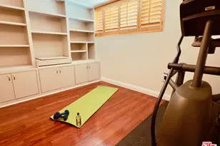 14332 Dickens St, Sherman Oaks, CA 91423 - Photo 21