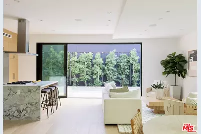 9064 Harland Ave, West Hollywood, CA 90069 - Photo 9