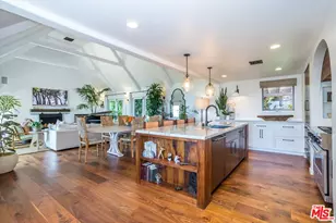 8148 Mannix Dr, Los Angeles, CA 90046 - Photo 7