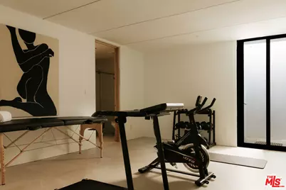 2180 Stradella Rd, Los Angeles, CA 90077 - Photo 19