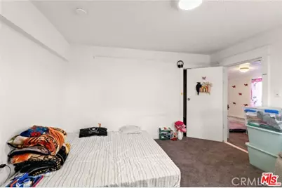 4301 Woodlawn Ave, Los Angeles, CA 90011 - Photo 19