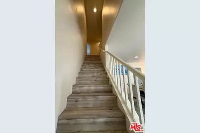 719 W Avenue Q10, Palmdale, CA 93551 - Photo 13
