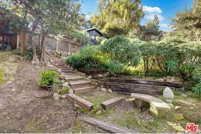 19643 Valley View Dr, Topanga, CA 90290 - Photo 29