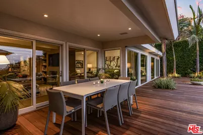 8814 Pinto Pl, Los Angeles, CA 90069 - Photo 41