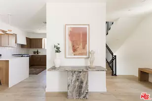 1233 N June St, Los Angeles, CA 90028 - Photo 15