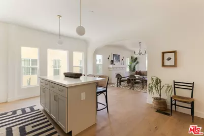 2812 Somerset Dr, Los Angeles, CA 90016 - Photo 11