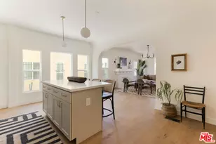 2812 Somerset Dr, Los Angeles, CA 90016 - Photo 11