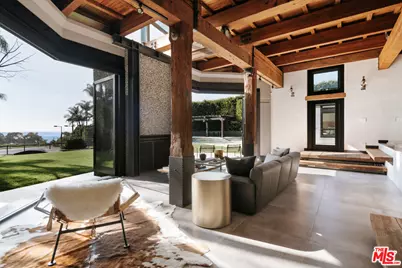30464 Morning View Dr, Malibu, CA 90265 - Photo 11