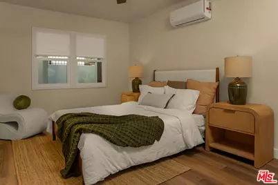 2048 S Burnside Ave, Los Angeles, CA 90016 - Photo 23