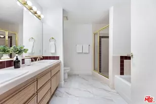 9880 Vidor Dr, Los Angeles, CA 90035 - Photo 25