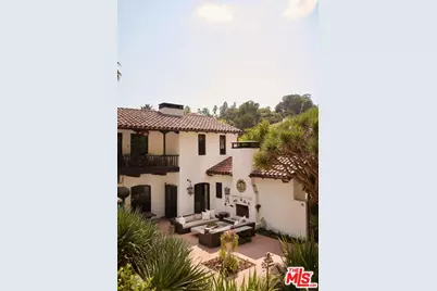 2666 Aberdeen Ave, Los Angeles, CA 90027 - Photo 35