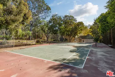2109 Rosita Pl, Palos Verdes Estates, CA 90274 - Photo 27