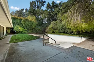 12637 Homewood Way, Los Angeles, CA 90049 - Photo 11