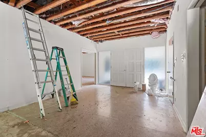 12637 Homewood Way, Los Angeles, CA 90049 - Photo 17