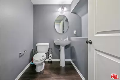 26828 Willow Creek Ln #23, Valencia, CA 91355 - Photo 11