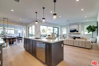 4226 East Blvd, Los Angeles, CA 90066 - Photo 3