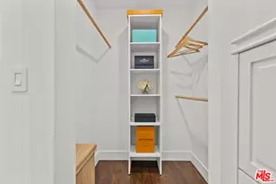 5603 Heatherdale Dr, Los Angeles, CA 90043 - Photo 9