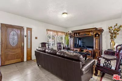 4375 E 14th St, Long Beach, CA 90804 - Photo 11