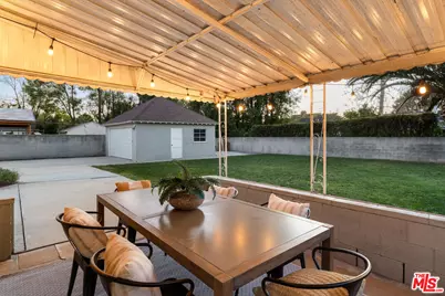 6819 Chisholm Ave, Van Nuys, CA 91406 - Photo 9