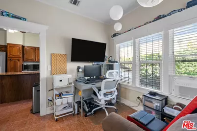 1558 N Kenmore Ave, Los Angeles, CA 90027 - Photo 19