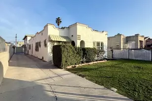 6544 S Victoria Ave, Los Angeles, CA 90043 - Photo 1