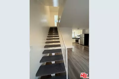 6544 S Victoria Ave, Los Angeles, CA 90043 - Photo 15