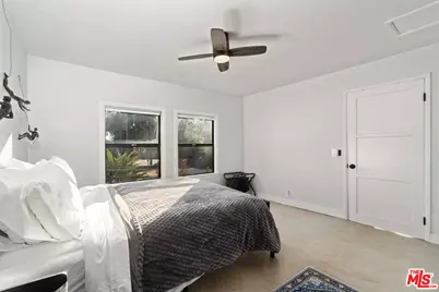 10601 Foothill Blvd, Sylmar, CA 91342 - Photo 29