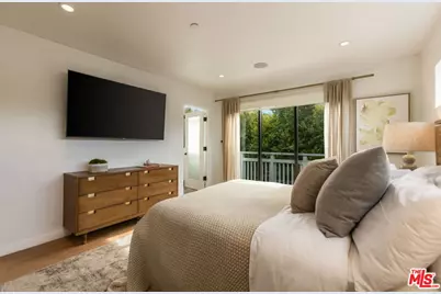 645 N Hayworth Ave, Los Angeles, CA 90048 - Photo 19