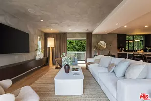 645 N Hayworth Ave, Los Angeles, CA 90048 - Photo 1