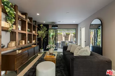 645 N Hayworth Ave, Los Angeles, CA 90048 - Photo 3