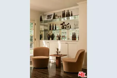 2533 Benedict Canyon Dr, Beverly Hills, CA 90210 - Photo 9