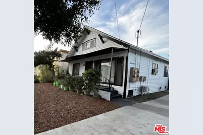 635 W 51st St, Los Angeles, CA 90037 - Photo 1