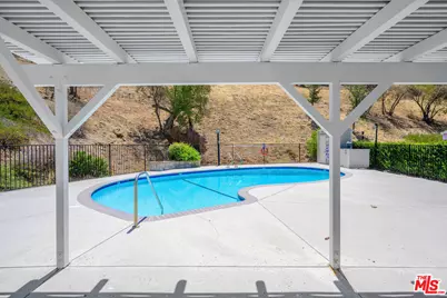 26250 Alizia Canyon Dr, Calabasas, CA 91302 - Photo 25