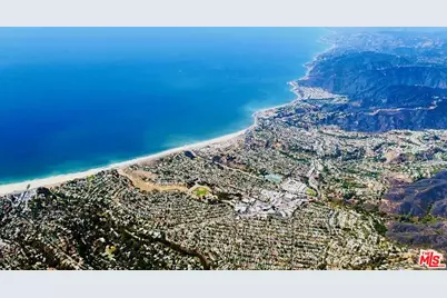 515 Chapala Dr, Pacific Palisades, CA 90272 - Photo 13